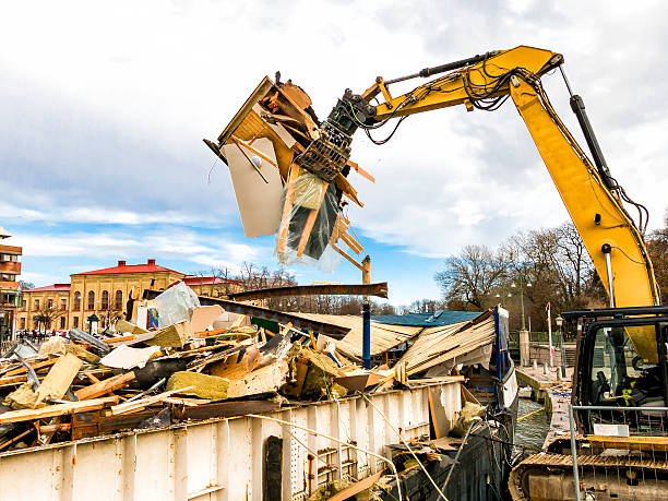 Best Commercial Cleanout Services  in Espaola, NM